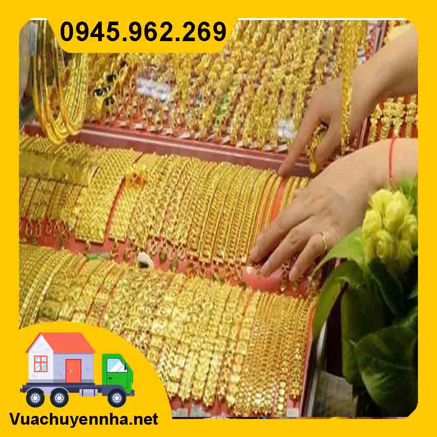 tháng cô hồn có nên mua vàng bạc không